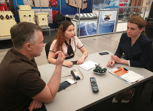 1529903397229455.png blob.png